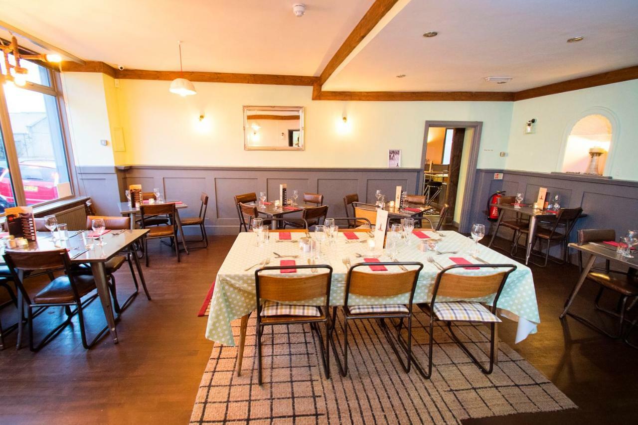 Nik The Greek Bed & Breakfast Burry Port Exterior foto